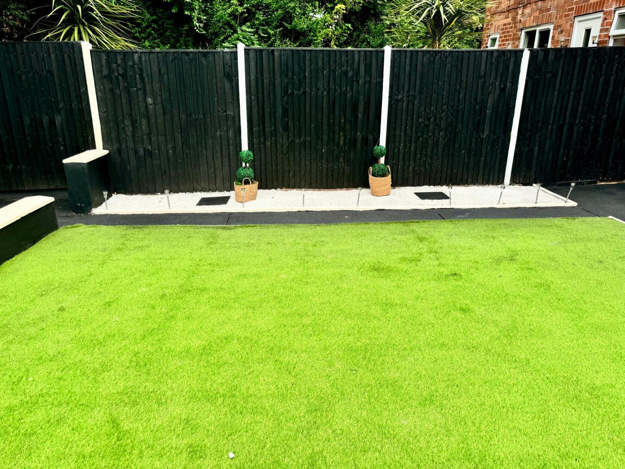 Contractor Haven- 3Bdr Crew House, Free Parking, Fast Wifi & Private Garden Apartment Nottingham Luaran gambar